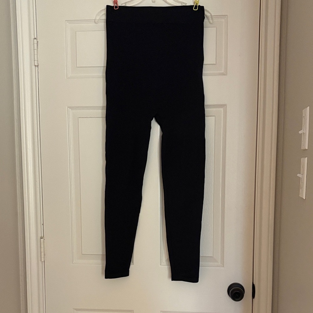 Blanqi Women's Black Highwaist Maternity Postpartum Support Leggings Size Large